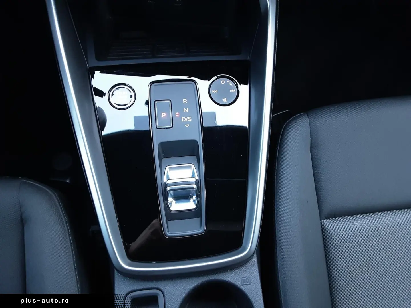 AUDI A3 30 TFSI S line 1.0 TFSI