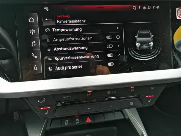 AUDI A3 30 TFSI S line 1.0 TFSI