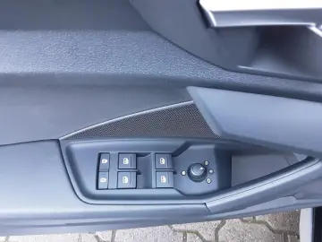 AUDI A3 30 TFSI S line 1.0 TFSI
