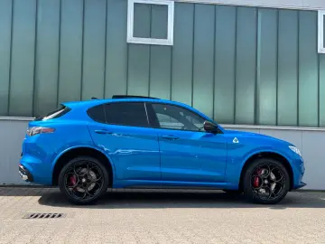 ALFA ROMEO Stelvio 2.9V6 Quadrifoglio Q4  HIFI ASSIST PANO