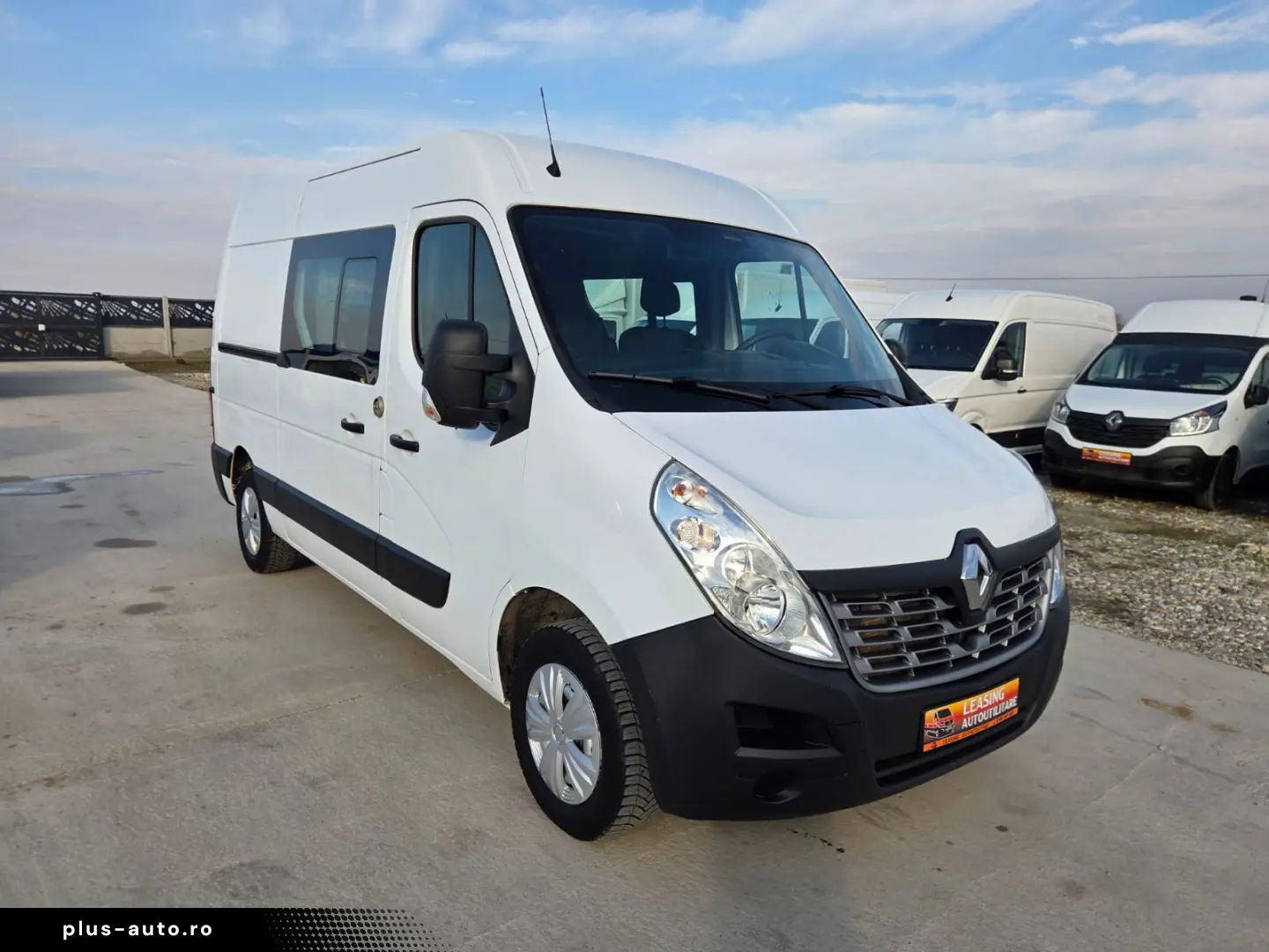 RENAULT MASTER DOKA 6 LOCURI DUBA