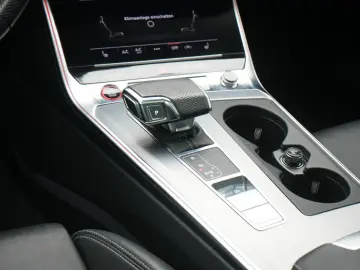 AUDI S6 PANO MATRIX AHK LUFT ACC NAVI VIRT LEDER KAM