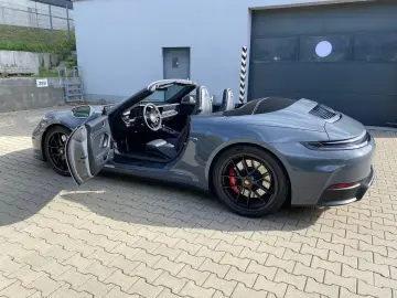Porsche 992 GTS4 Cabriolet Lifting Sitzklima BOSE