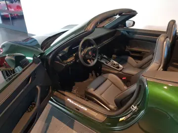 Porsche 992 Carrera 4 GTS Cabriolet 2026
