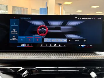 BMW XM 50e DA Prof PA  HuD H K Carbon Massage 23  LM