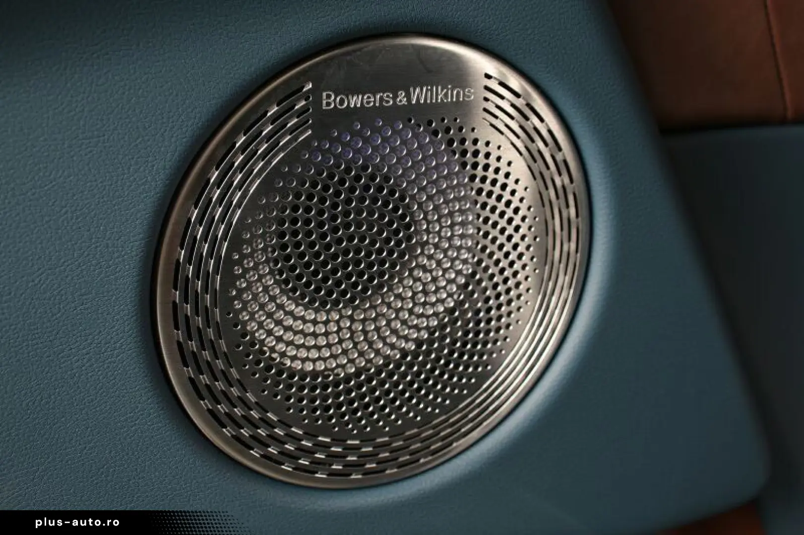 BMW XM Massage B&W ACC HuD Driver´s Package Park