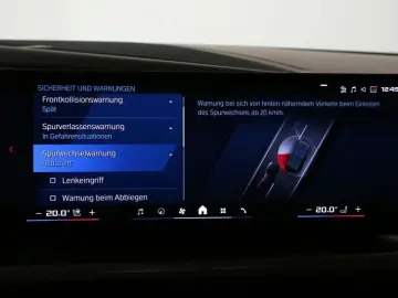 BMW XM Massage B&W ACC HuD Driver´s Package Park