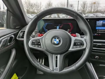 BMW M4 Competition Coupé Laser.H&K.HeadUp.Park.Ass
