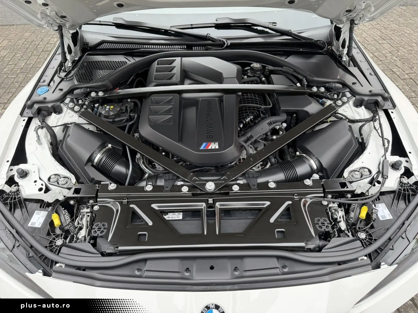 BMW M4 Coupé Competition HeadUp HarmanKardon LiveCoc