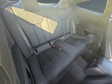 BMW M4 Competition Sitzbelüftung Memory 360 Kamera H