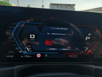 BMW M4 Competition Sitzbelüftung Memory 360 Kamera H