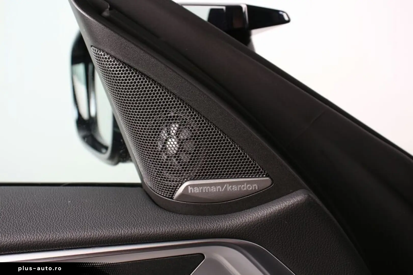 BMW M4 Competition Coupé ACC Park  H&K Carbondach