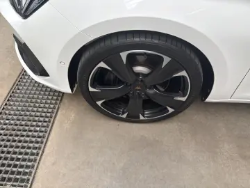 CUPRA Leon VZ 2.0 TSI 180kW 7-Gang Automatikgetriebe 4