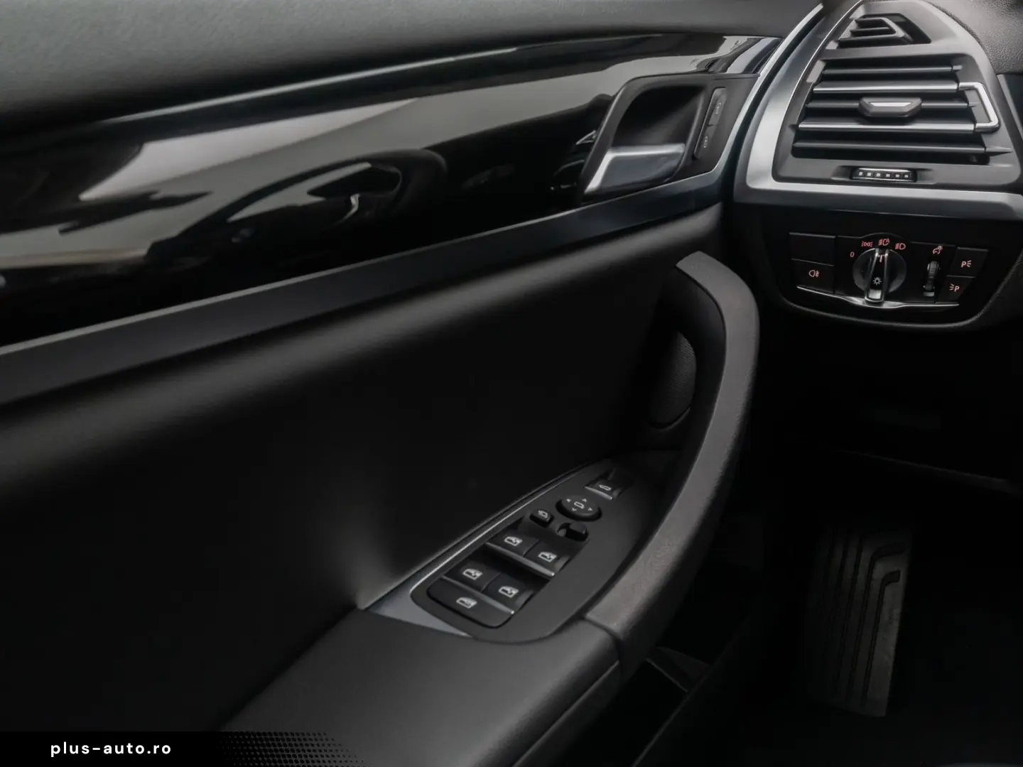 BMW X4 xD20i 360  DAB CockpitPlus WLAN LED M Sport