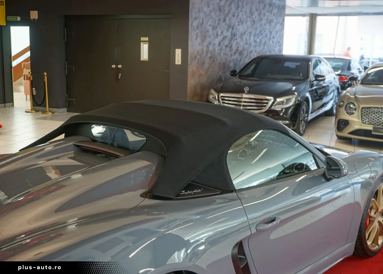 PORSCHE Boxster 718 Spyder1.HAND BOSE Carbonsitz Service