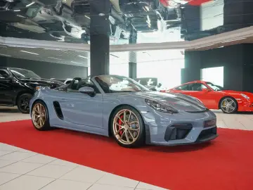 PORSCHE Boxster 718 Spyder1.HAND BOSE Carbonsitz Service