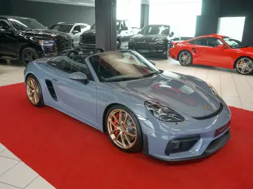 PORSCHE Boxster 718 Spyder1.HAND BOSE Carbonsitz Service