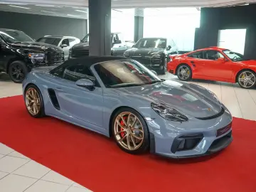 PORSCHE Boxster 718 Spyder1.HAND BOSE Carbonsitz Service