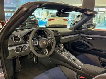 PORSCHE Boxster 718 Spyder1.HAND BOSE Carbonsitz Service