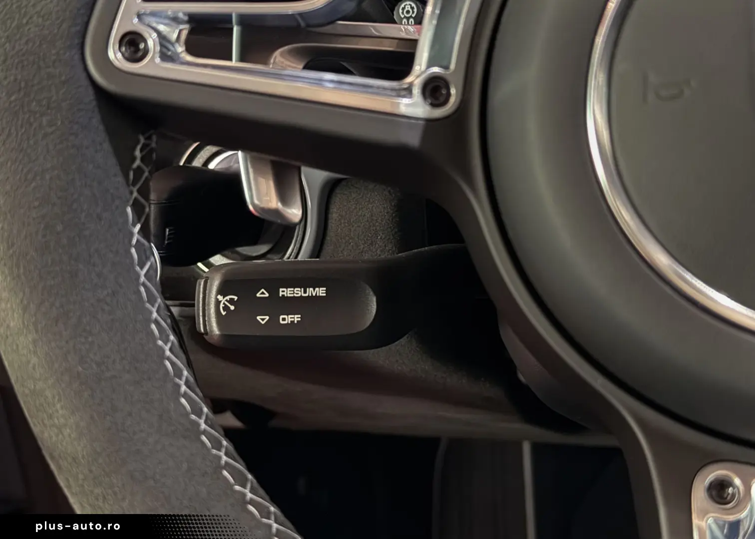 PORSCHE Boxster 718 Spyder1.HAND BOSE Carbonsitz Service