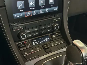 PORSCHE Boxster 718 Spyder1.HAND BOSE Carbonsitz Service