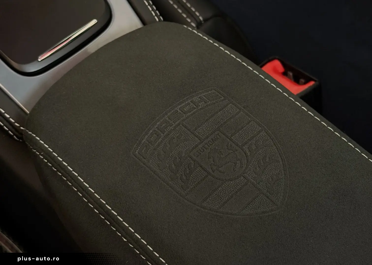 PORSCHE Boxster 718 Spyder1.HAND BOSE Carbonsitz Service