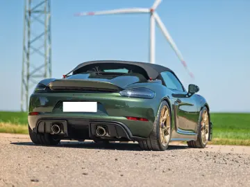 PORSCHE Boxster 718 Spider RS Weissach PTS Ceramic LIft