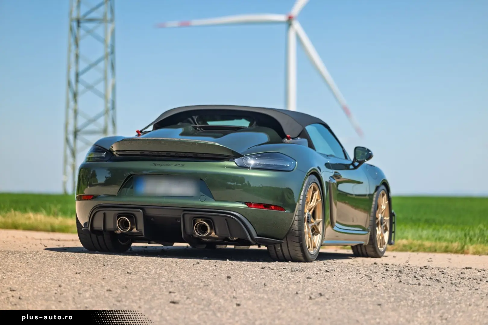 PORSCHE Boxster 718 Spider RS Weissach PTS Ceramic LIft