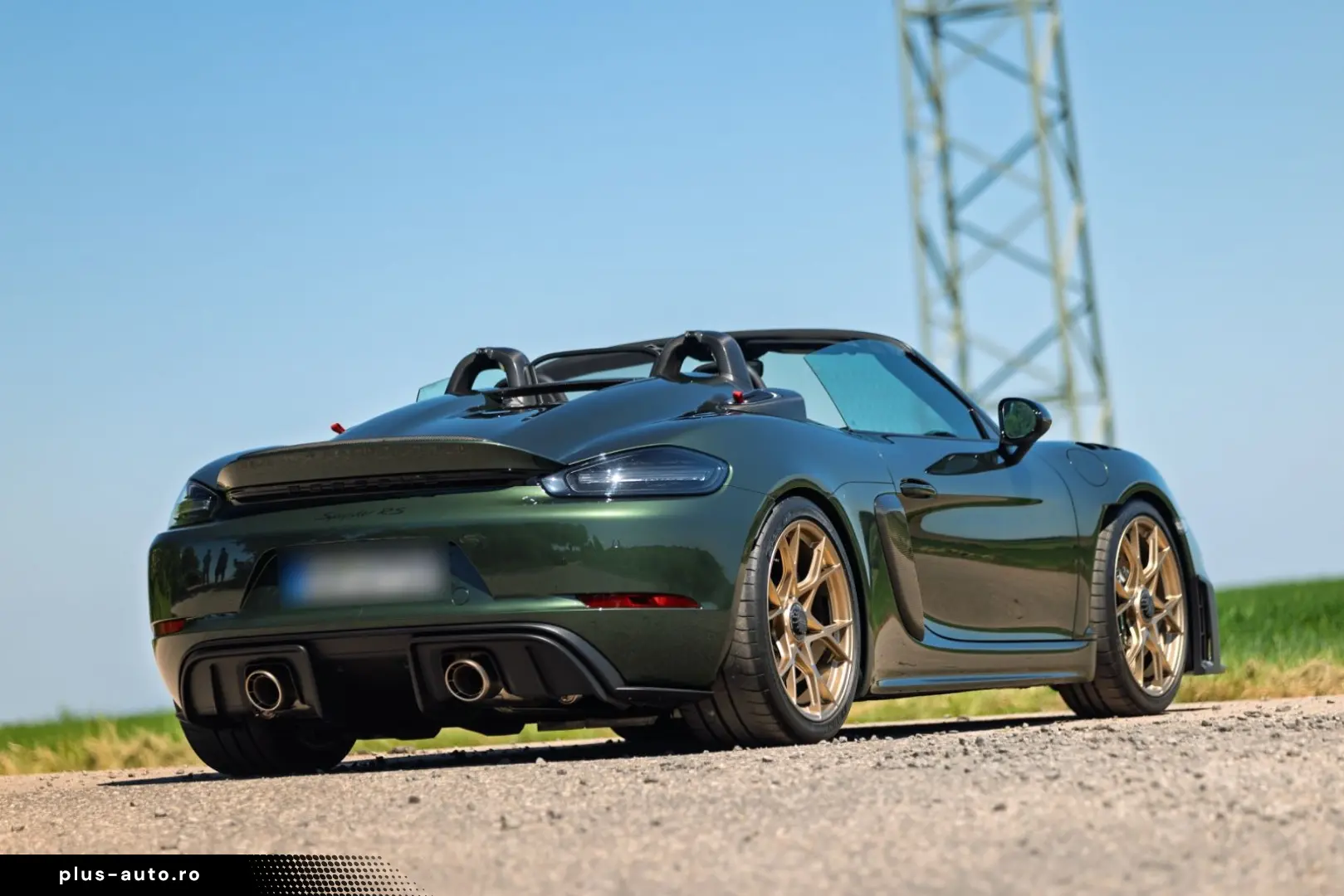 PORSCHE Boxster 718 Spider RS Weissach PTS Ceramic LIft