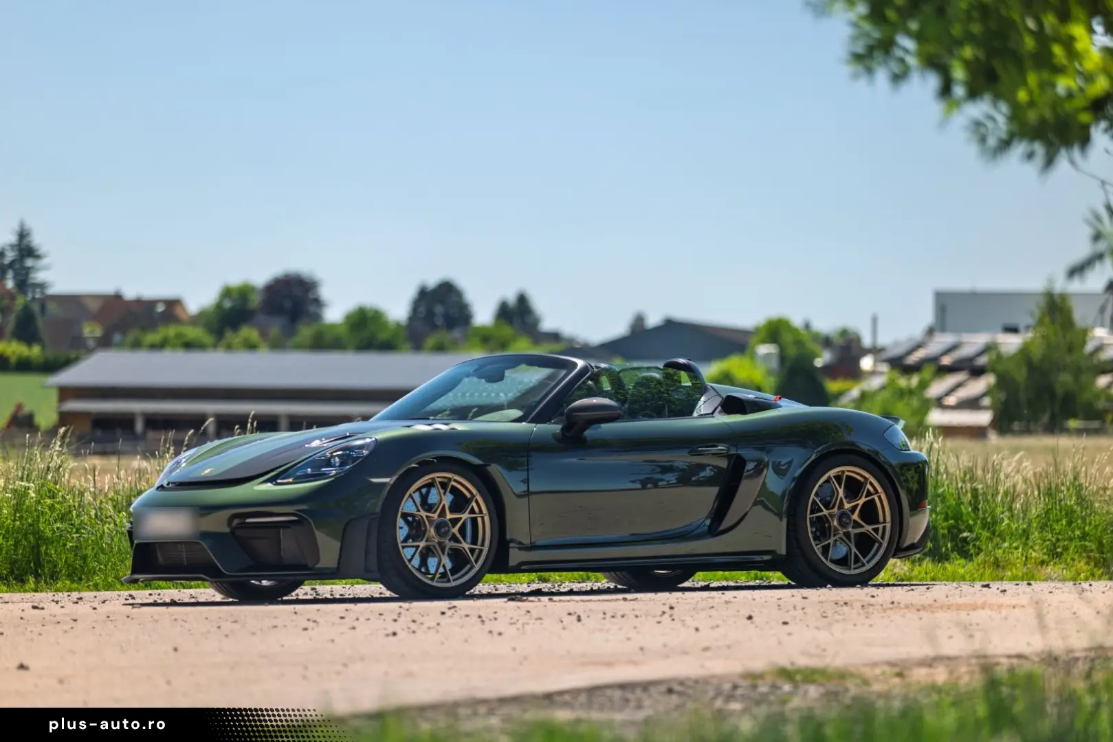 PORSCHE Boxster 718 Spider RS Weissach PTS Ceramic LIft