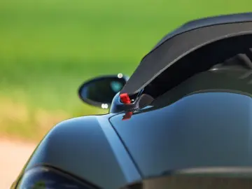 PORSCHE Boxster 718 Spider RS Weissach PTS Ceramic LIft
