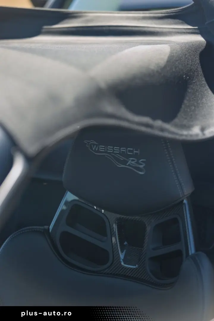 PORSCHE Boxster 718 Spider RS Weissach PTS Ceramic LIft