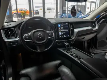 Volvo XC 60 T5 Geartronic Momentum Pro LED Stoc Timisoara