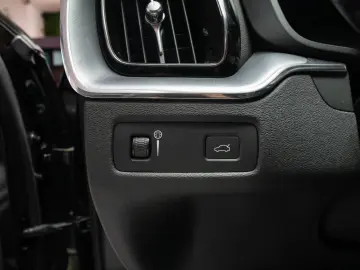 Volvo XC 60 T5 Geartronic Momentum Pro LED Stoc Timisoara