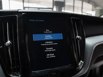 Volvo XC 60 T5 Geartronic Momentum Pro LED Stoc Timisoara