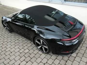PORSCHE 992 CABRIO EXCL ABGAS CHRONO SPORTSI  BELÜ GT 21