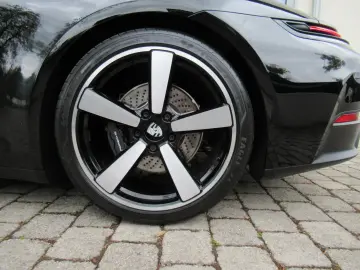 PORSCHE 992 CABRIO EXCL ABGAS CHRONO SPORTSI  BELÜ GT 21