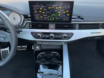 AUDI S5 Cabrio 3.0 TFSI quattro AHK MATRIX MMI plus S