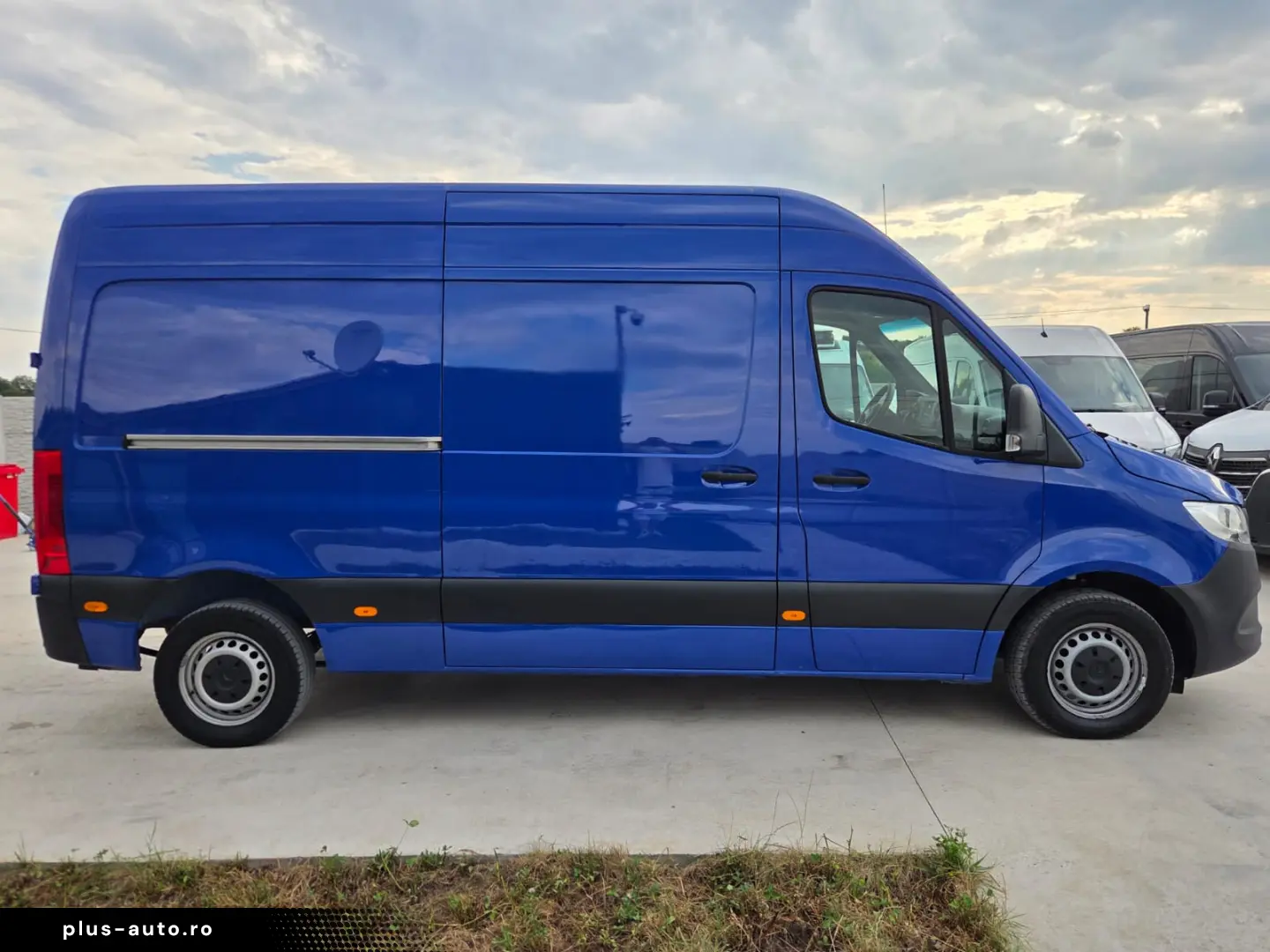 MERCEDES BENZ NEW SPRINTER L3H2