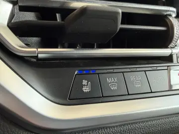 BMW M440i Cabrio LASER HUD ACC BELÜFT NACKENW KOMF