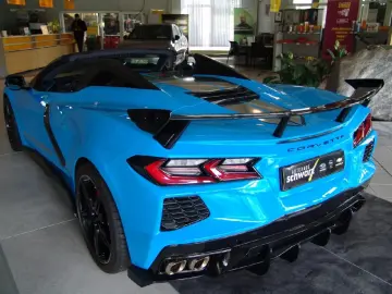 CORVETTE C8 Cabriolet Stingray 3LT Z51 Lift Vollausstatt.