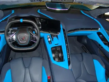 CORVETTE C8 Cabriolet Stingray 3LT Z51 Lift Vollausstatt.