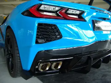 CORVETTE C8 Cabriolet Stingray 3LT Z51 Lift Vollausstatt.