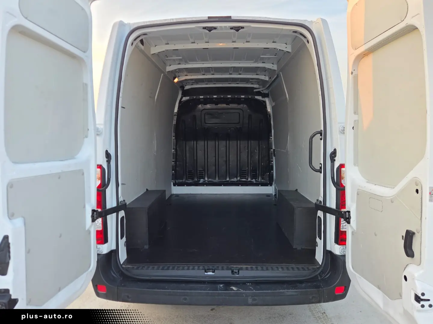 RENAULT NEW MASTER L2H2