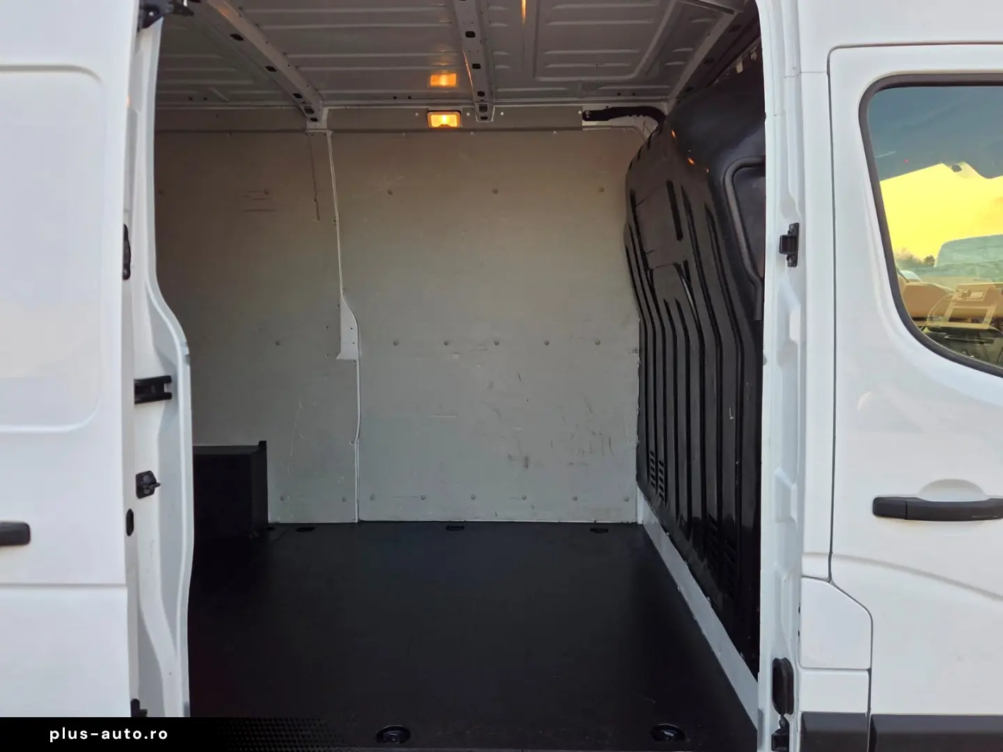 RENAULT NEW MASTER L2H2