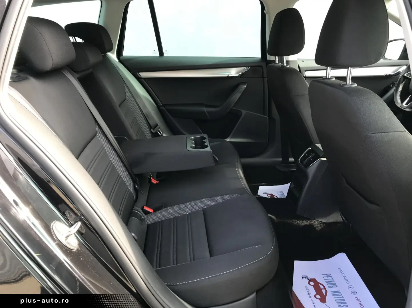 SKODA OCTAVIA 1.6 TDI DSG Ambition