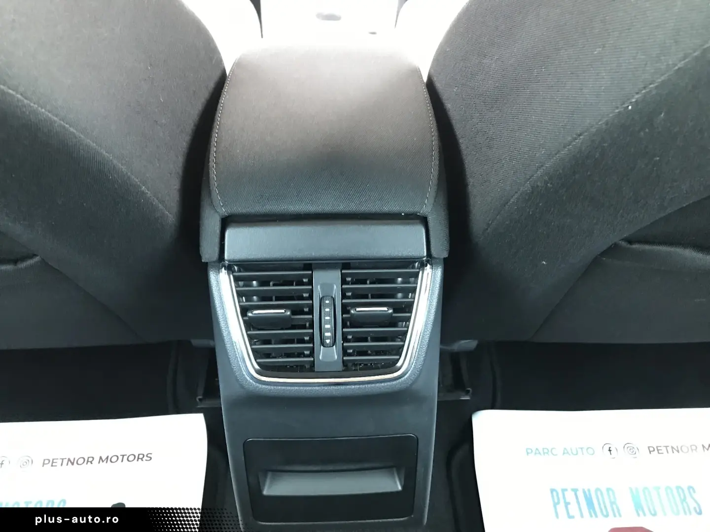 SKODA OCTAVIA 1.6 TDI DSG Ambition