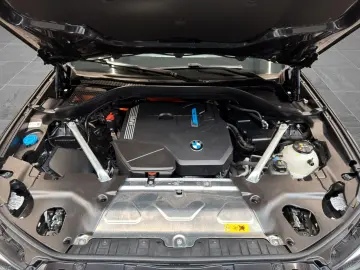 BMW X3 xDrive 30e M Sport ACC AHK KZU SHZ WLAN 360