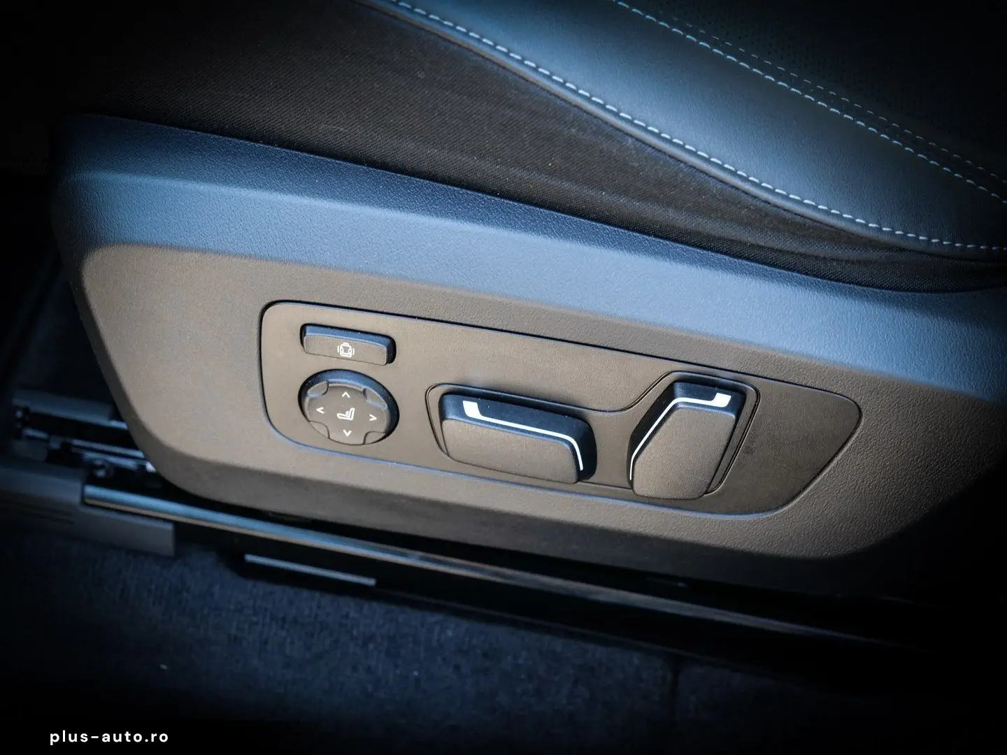 BMW X3 20 xDrive M-Sprt Pano AHK DA  PA  H K