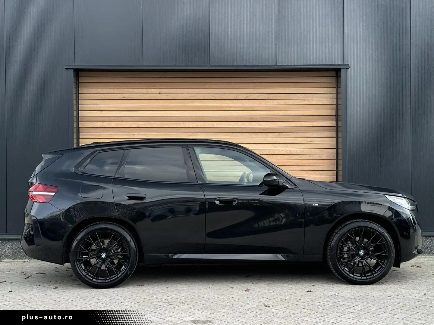 BMW X3 20 i xDrive M-Sport PANO ACC LEDER TREKHAAK 3